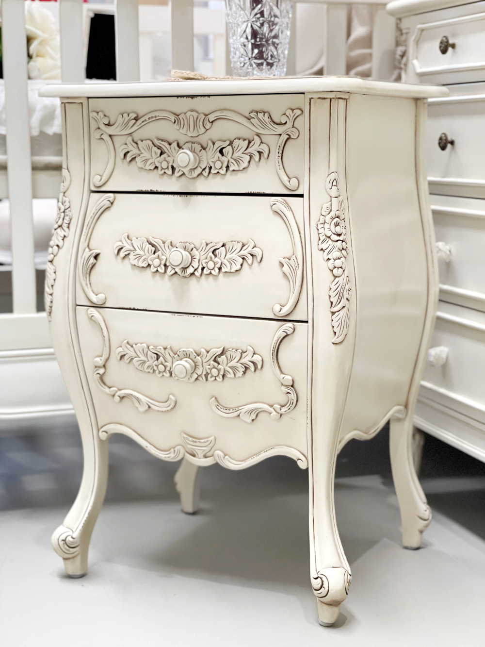 antique cream bedside tables