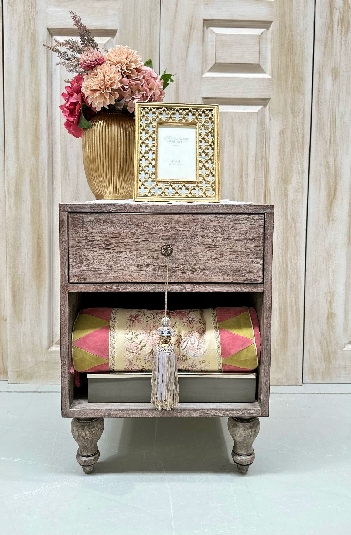 esme bedside table